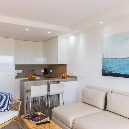 Amazing Sea View * アデヘ